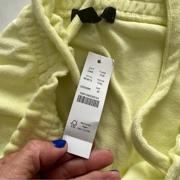 2/25 J Crew ❤️ Smocked Towel Terry
Tank For Women NEW - Picture 4 of 6